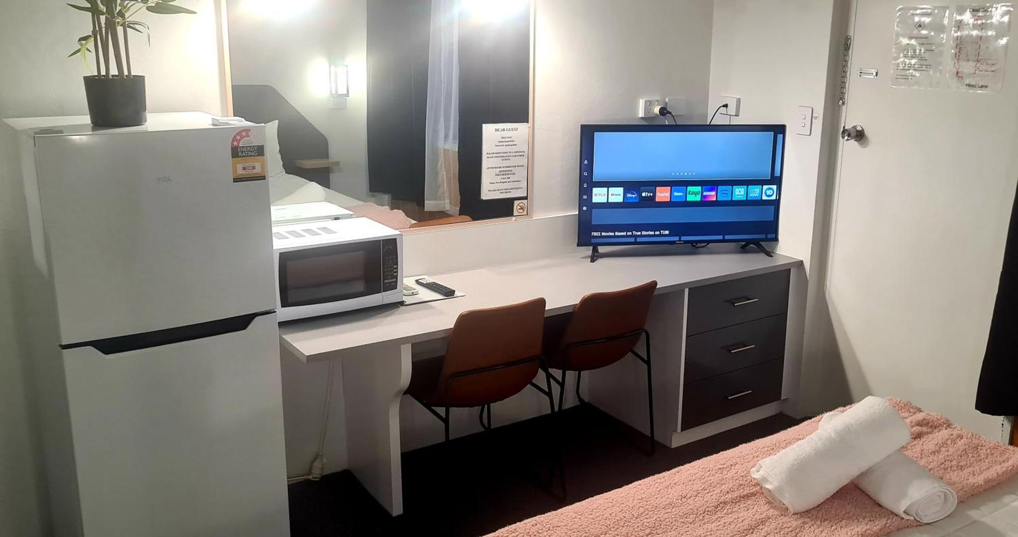 Golden Sands Motor Inn Forster Dış mekan fotoğraf